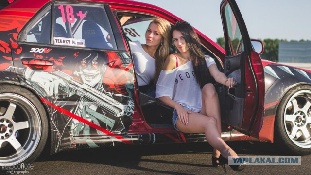 Девушки и авто