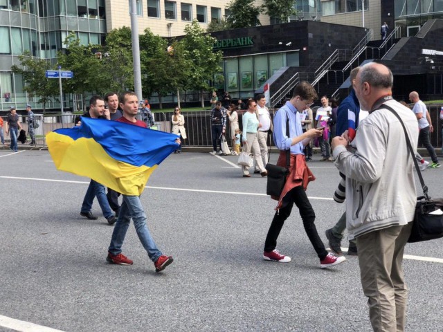 Проспект академика Сахарова сегодня днём