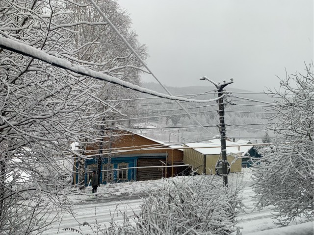 За окном