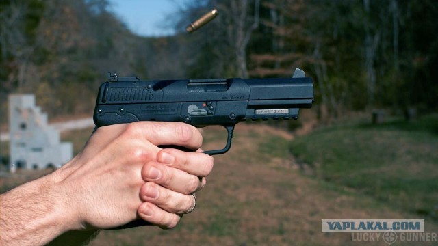 Нестандартный пистолет по-американски: 50-зарядный монстр