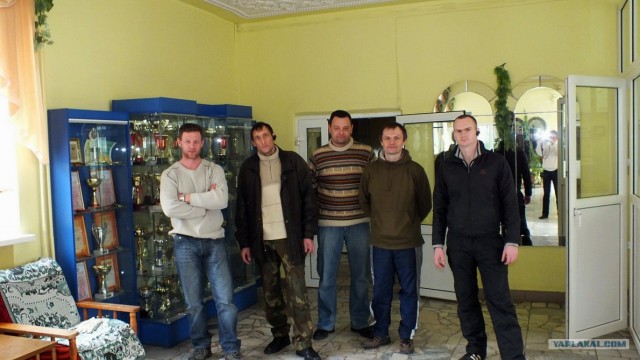 О маленьких Людях пост.