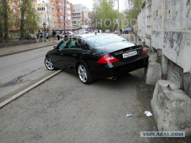 Пьяное быдло на мерседесе
