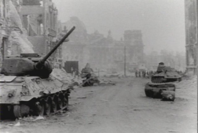 Потери советской бронетехники в районе Рейхстага