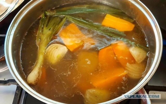 Харчо с маринованной алычой. Часть 2-специи, зелень и остальное