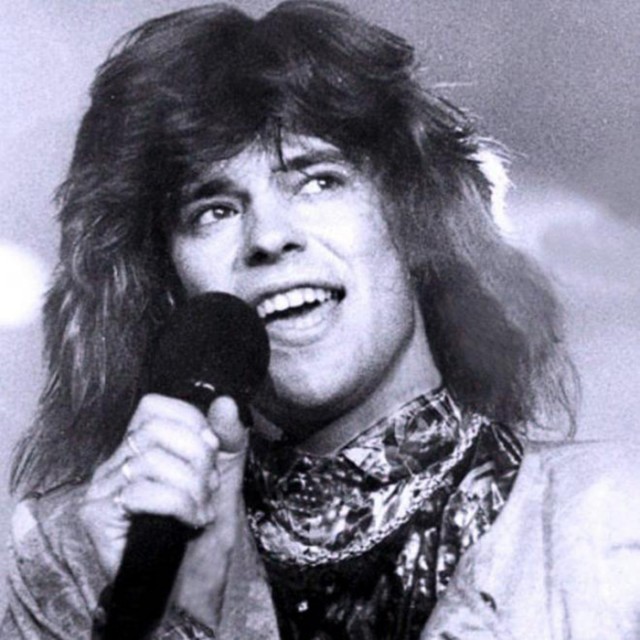 Кто из звезд эстрады выступал под фонограмму и почему они на это шли: 7 самых знаменитых «фанерщиков