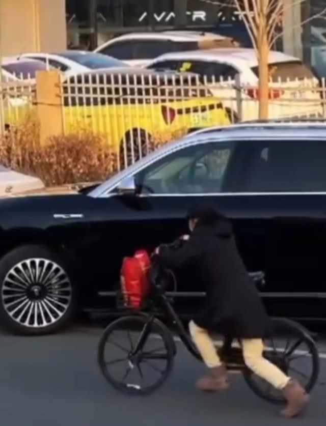 Бросила и пошла