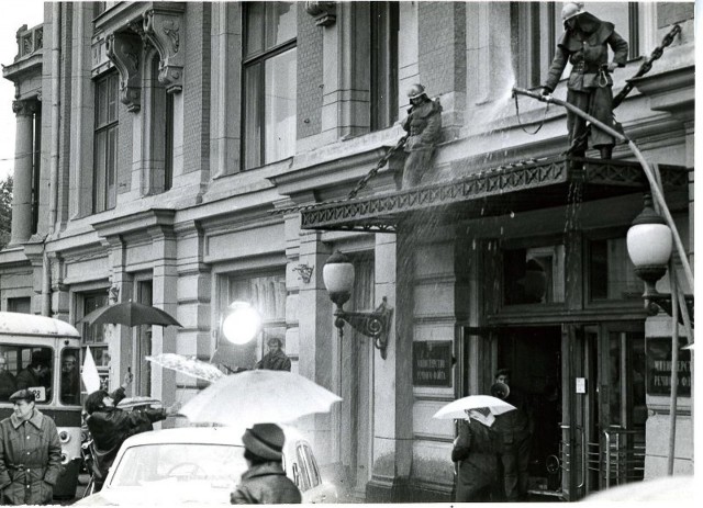 Фотохроника "загнивающего совка". Часть 10