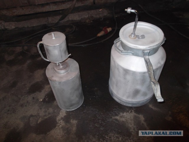 Жопорукие самогонщики