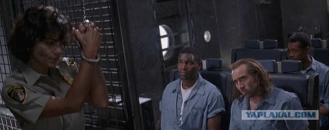 В самолетах запретят провозить литий-ионные аккумуляторы