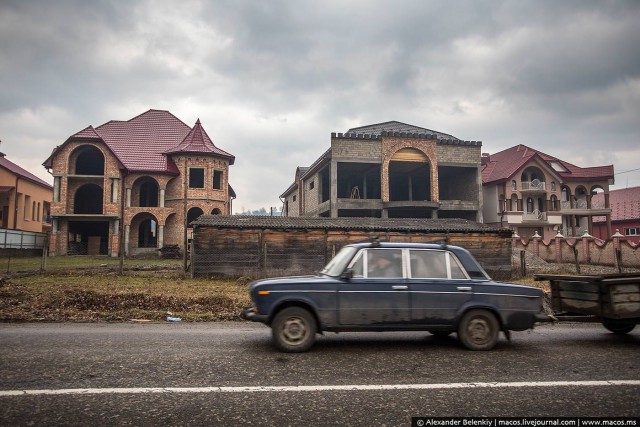 Украинская "Рублёвка" для цыган