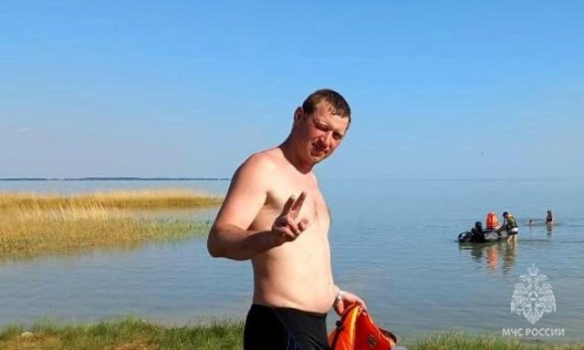 «Надувную лодку унесло за несколько секунд»: сибиряк спас 8-летнего мальчика на озере под Куйбышевом.