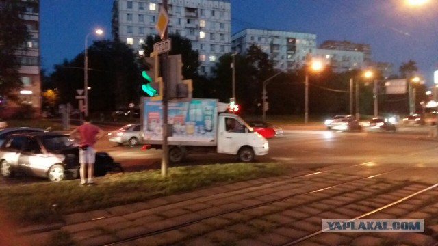 Есть ли свидетели или может знакомые проезжали