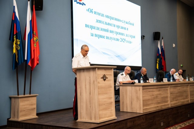 За полгода в Красноярский край прибыли почти 61 тысяча иностранцев