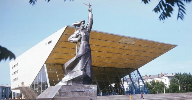 Пойдем в кино, Россия!