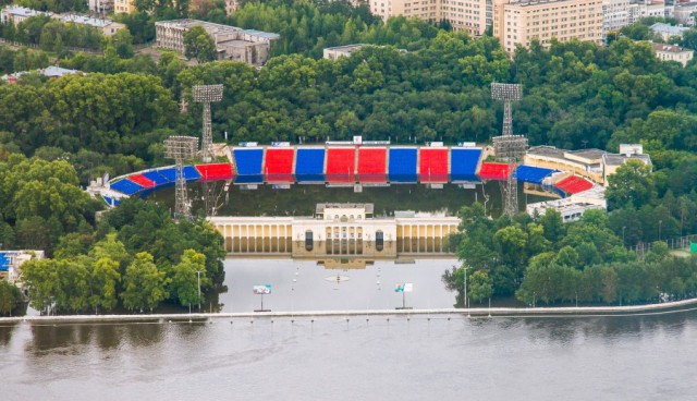 Отреставрированный в Хабаровске стадион