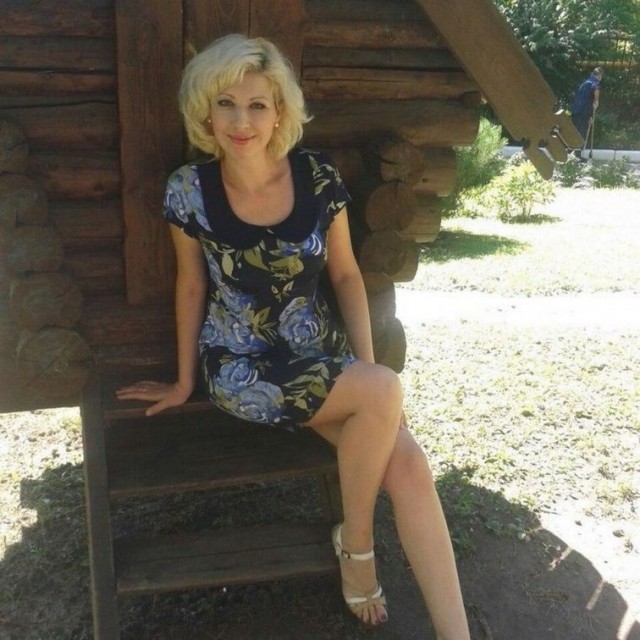 К поцелуям зовущие тёти