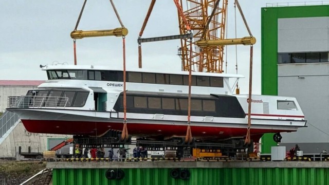 Пятую "Москву 2.0"  «Орешек» спустили на воду в Ленобласти