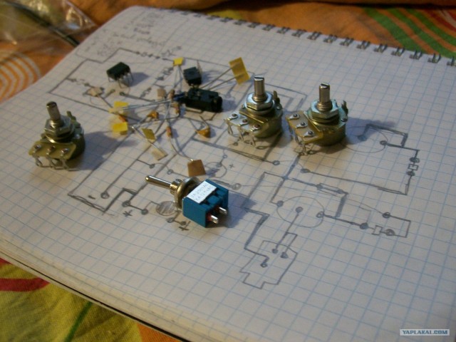 Atari Punk Console в пятницу вечером