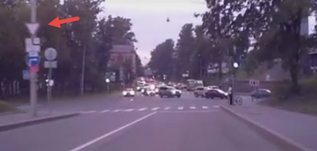 Полицай обиделся на "наглость"
