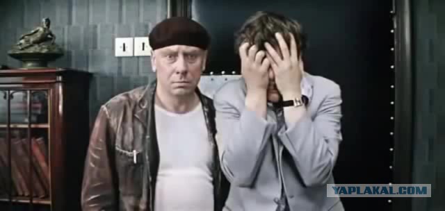 Трижды судимый мужчина с пауком на черепе стал депутатом