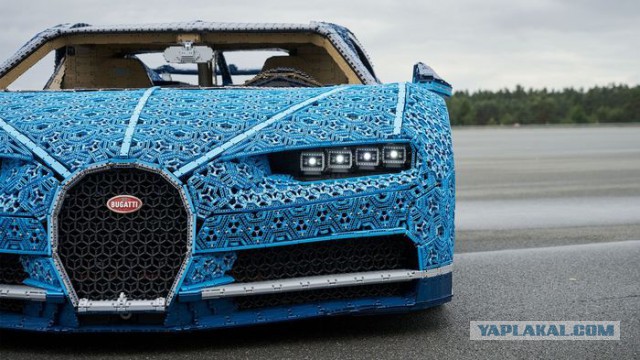 Как выглядит Bugatti Chiron из миллиона деталей Lego