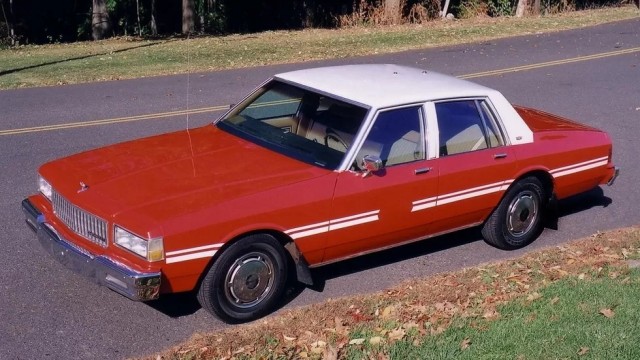 Интерцепторы: прошлое и настоящее полицейских автомобилей США