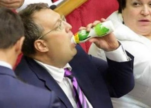 Советник главы МВД Украины Геращенко обратился к Кадырову.