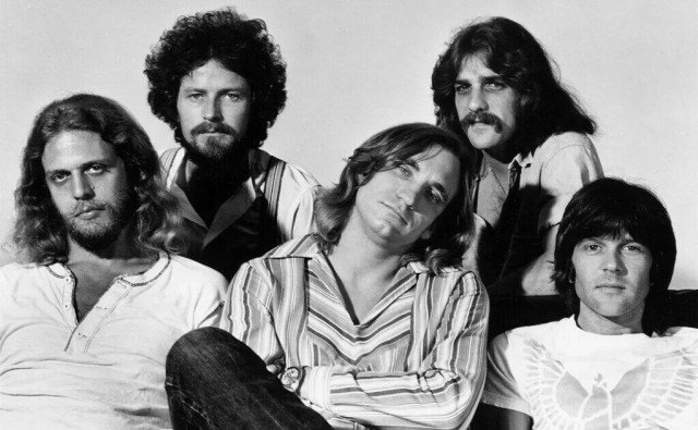 Музыка и музыканты: Joe Walsh