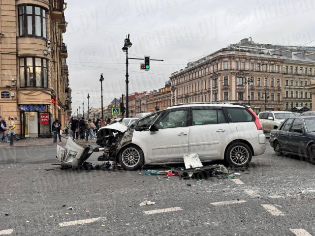 Санкт Петербург