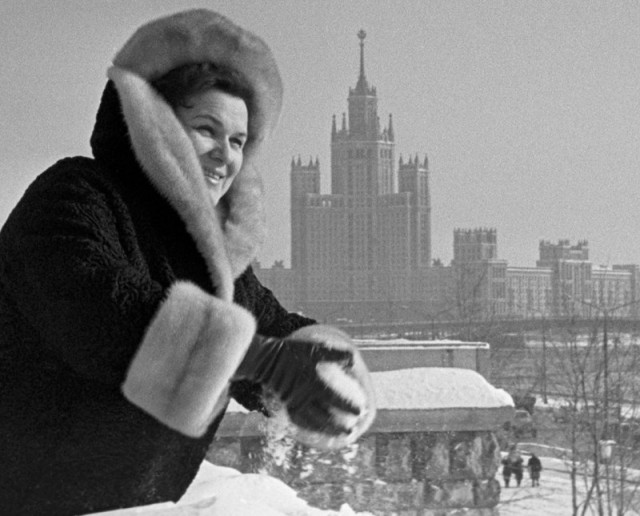 Редкие фото отечественных звезд прошлого и настоящего. 06.01.25