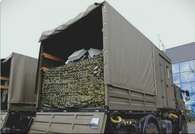 Холдинг «Швабе» представил на выставке «Интерполитех-2025» мобильный лазер для противодействия БПЛА