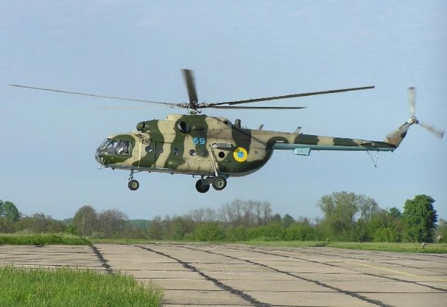 Под Славянском сбили украинский вертолет Ми-8