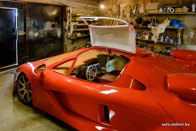 Беларус собрал реплику McLaren F1 из Peugeot