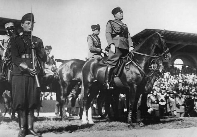 Фотохроника прошлого:  Безбашенные двадцатые