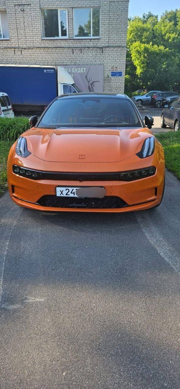 Военный волонтёр Роман Алехин купил машину за 6 млн руб