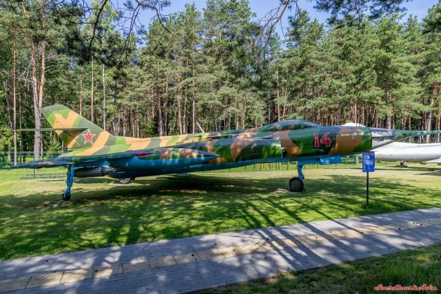 Музей авиации в Минске. Боевая авиация