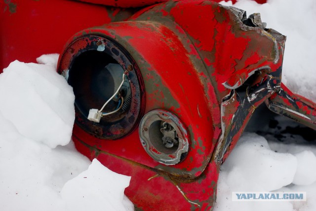 Заброшенная техника на ЗФИ