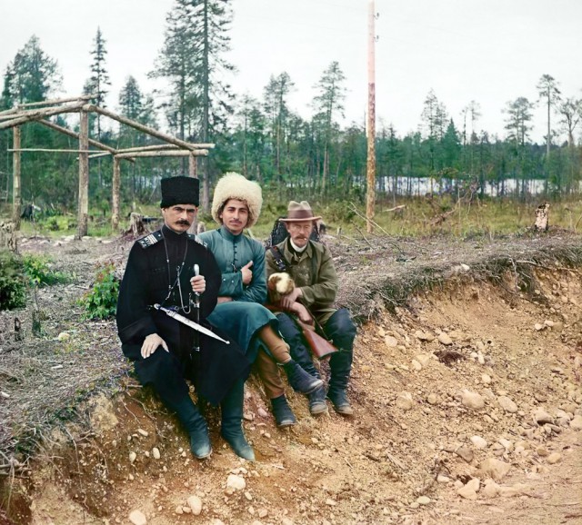История в фотографиях - II