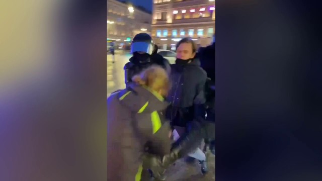 В Стерлитамаке компания избила мужчину на глазах у Росгвардии