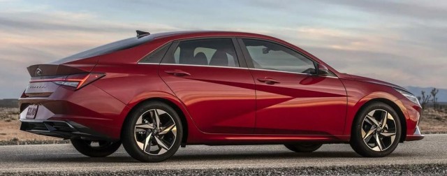 АвтоВАЗ начал производство рестайлинговой Lada Vesta