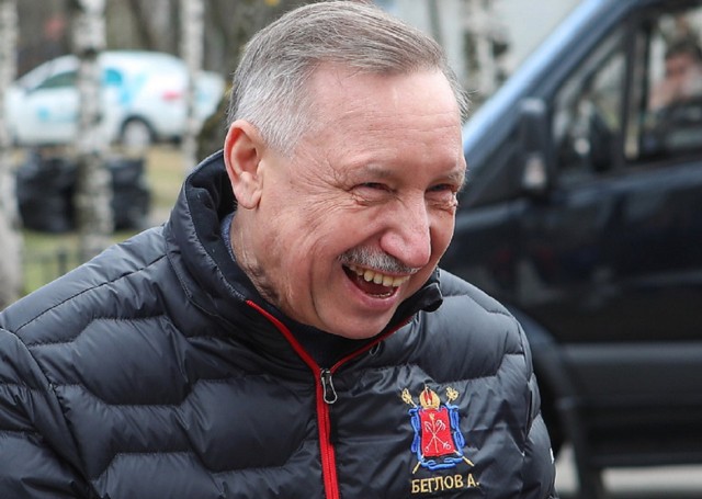Беглов предложил повысить выплаты самому себе, чиновникам и депутатам