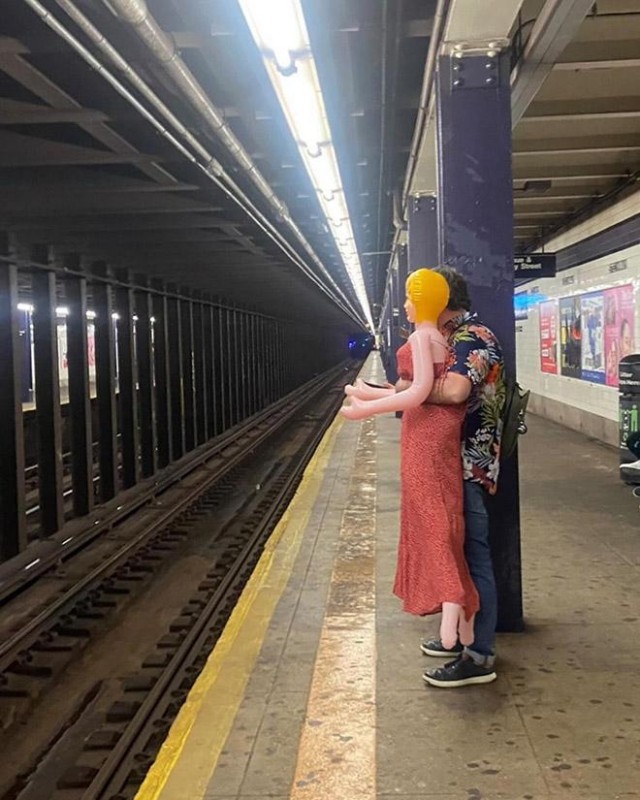 Зашквар и дичь в американском метро