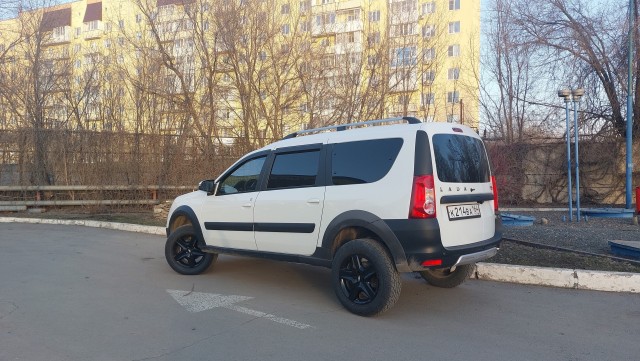 LADA Azimut прошёл испытания на автополигоне