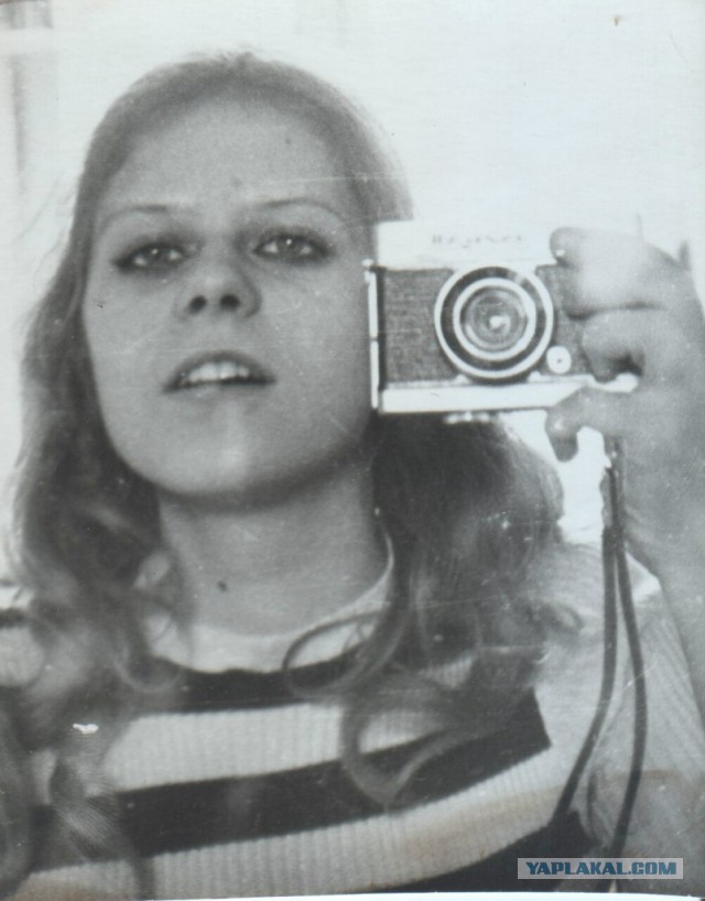 Год одна тысяча девятьсот восьмидесятыый