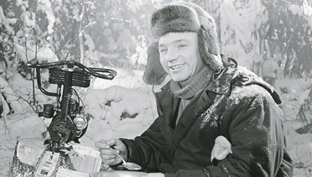 «Девчата»