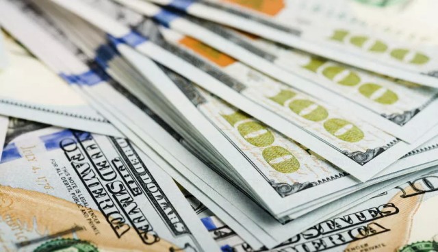 В Москве раскрыли крупную ОПГ, разводившую людей на обмене валюты. Всего они украли больше 250 миллионов рублей