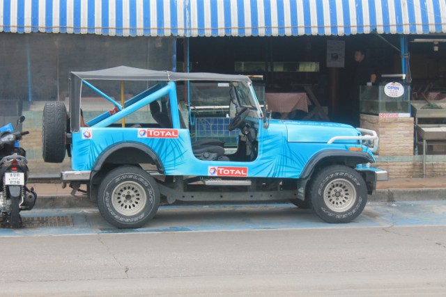 Тайские проститутки, транссексуалы, экскурсии и тайский массаж. Непутёвые заметки.