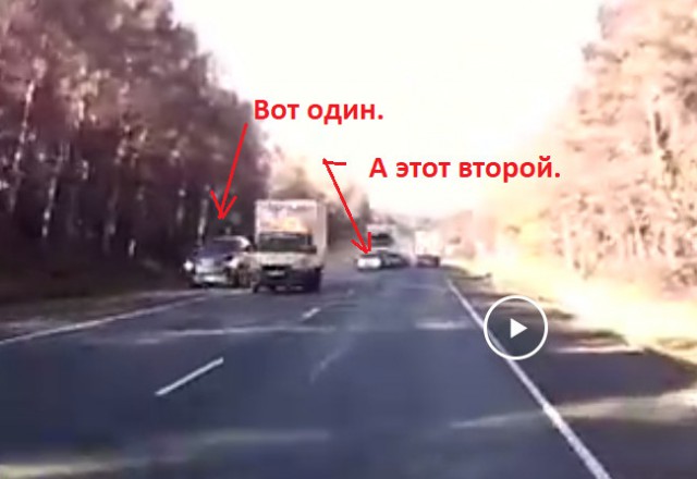 Фуровод крушит машины перед собой, бедную Приору выкинул под встречный грузовик, водитель погиб
