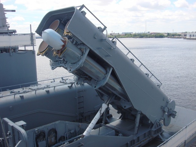 Линкор "Нью-Джeрси" (Battleship USS New Jersey)