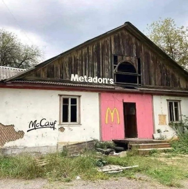 14 картинок с подписями, коллеги